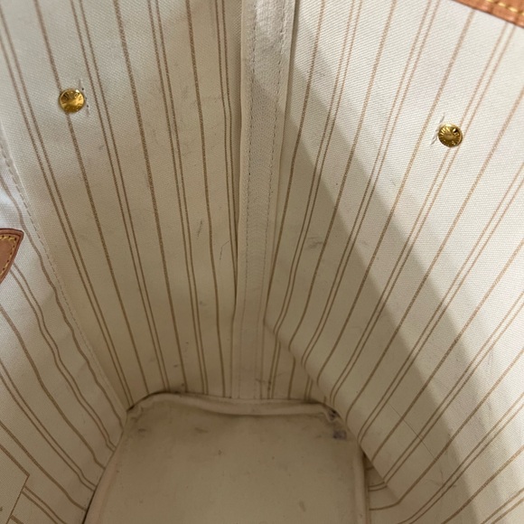 Authentic LV Damier Azur Neverfull MM - Picture 7 of 10